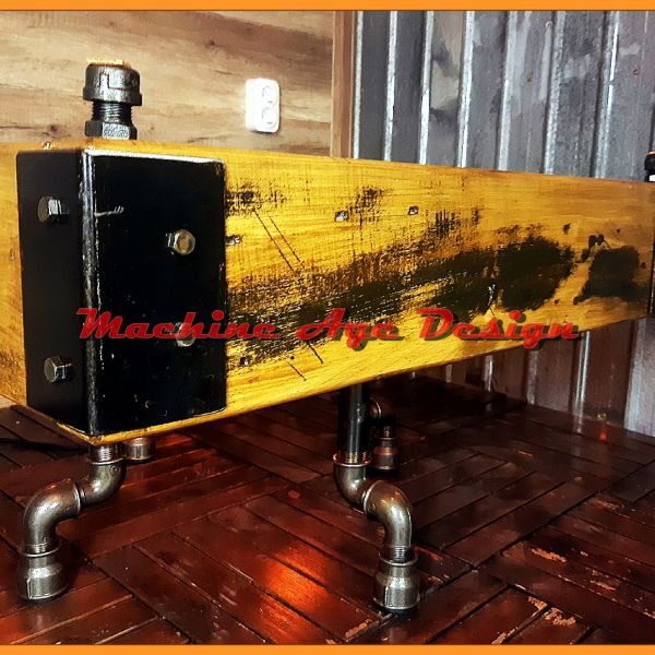 ipari stílus , Dohányzó asztal 4 műszerrel , steampunk machineage