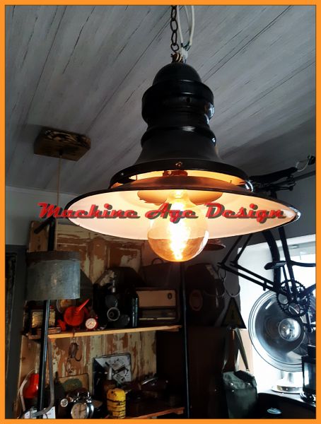 nagy méretű ipari design lámpa